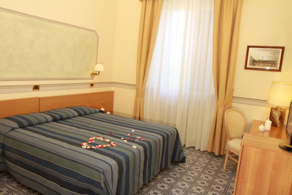 Hotel Villa Margherita Casciana Terme Værelse billede