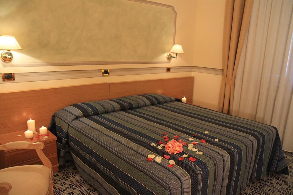 Hotel Villa Margherita Casciana Terme Værelse billede