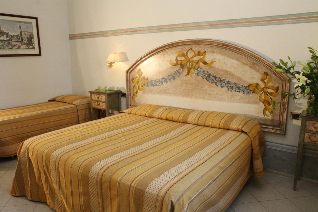 Hotel Villa Margherita Casciana Terme Værelse billede